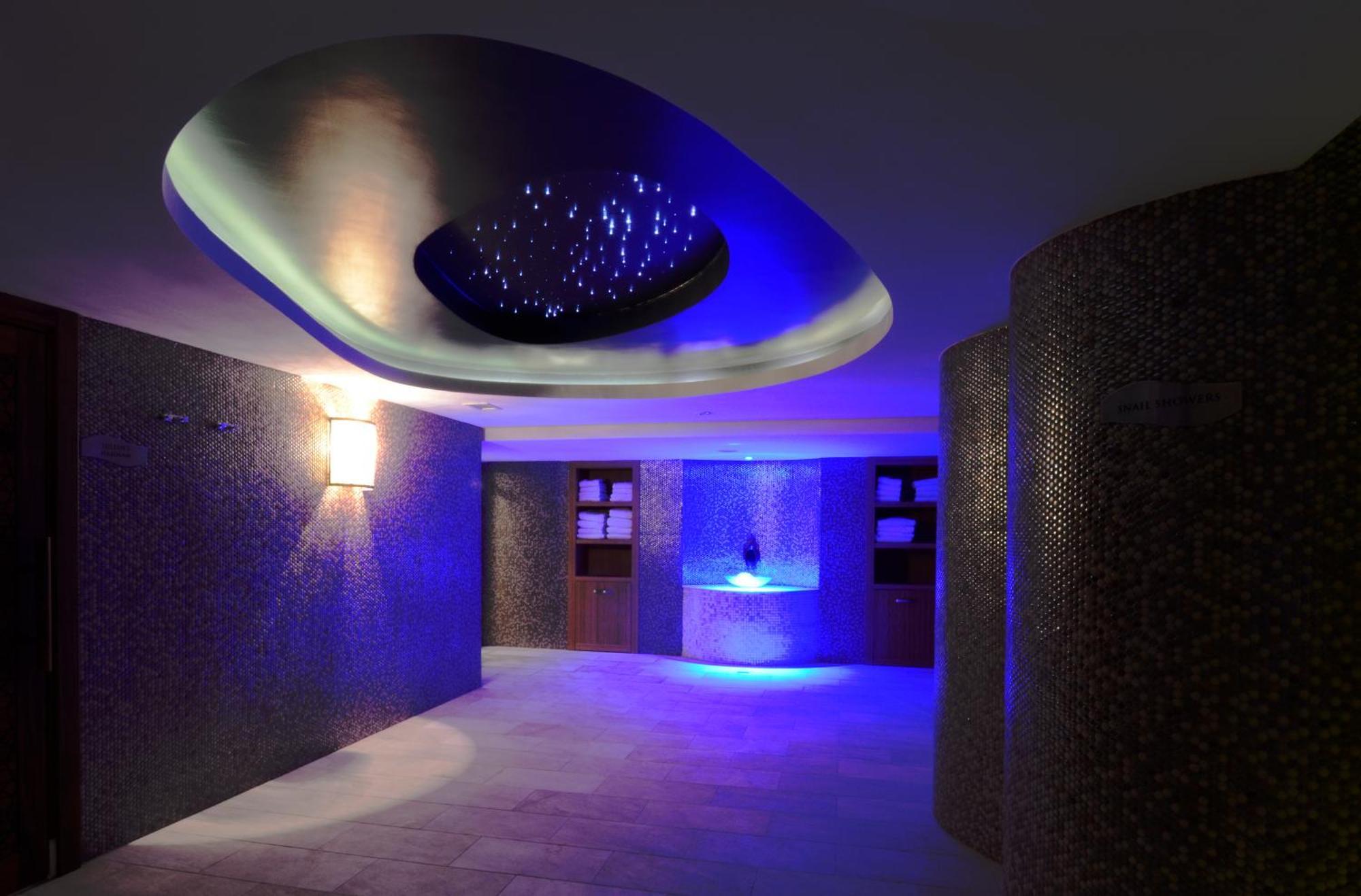 Miracle Istanbul Asia Airport Hotel & Spa Luaran gambar The spa at The Landmark